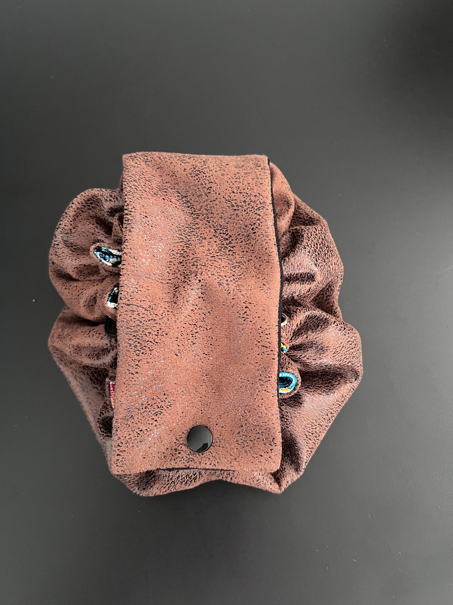 Bourse Ă  maquillage T1 "Lison" similicuir marron - creation by loliart