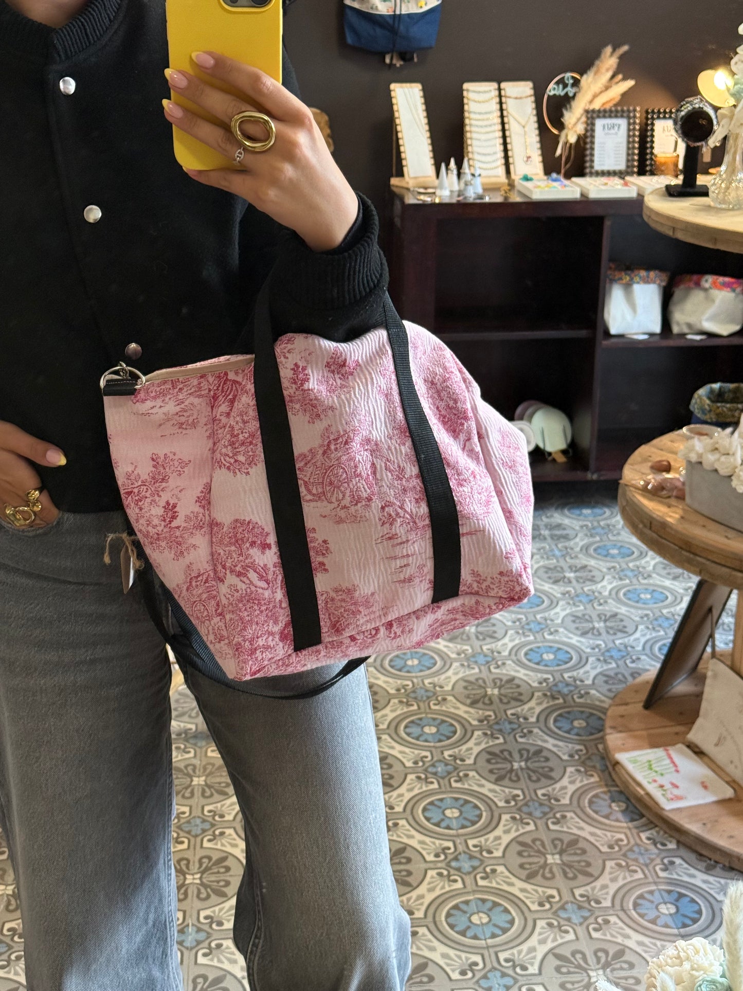 Sac mini cabas Delphine personnalisable. Créez votre sac en choisissant vos tissus intérieurs et extérieurs. Création sur mesure