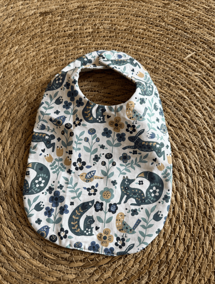 Bavoirs faits main pour enfants – Pratiques, doux et uniques