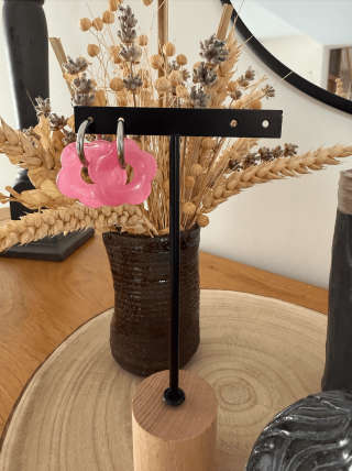 Boucles d’oreilles en forme de fleurs – Élégance florale et féminité