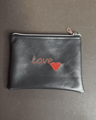 Petite pochette fourre-tout faite main – Élégance compacte et pratique