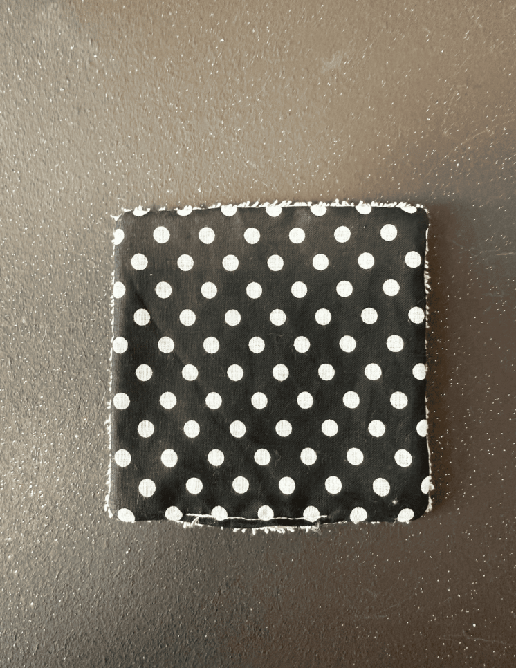 Lingettes démaquillantes faites main – Réutilisables et écologiques