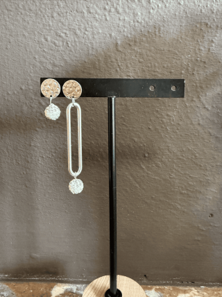 Boucles « Ginni » asymétriques en acier argenté