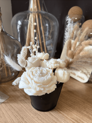 Bouquet de fleurs en bougie – Parfum & déco poétique