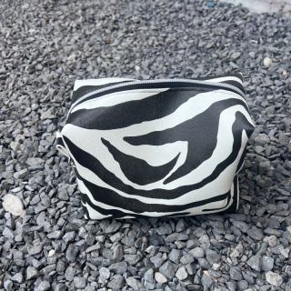 Trousse de toilette faite main – Pratique, chic et artisanale