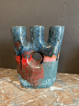 Vase volcanique en céramique – Fait main à Marrakech, pièce unique