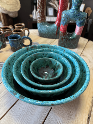 Lot de 4 plats artisanaux bleu-vert faits à Marrakech