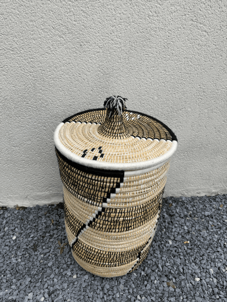 Panier de rangement artisanal – Tressé main Afrique de l’Ouest
