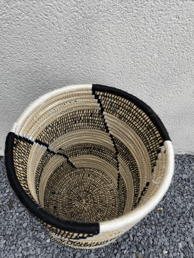 Panier de rangement artisanal – Tressé main Afrique de l’Ouest
