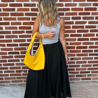 Sac "Charlotte" simili cuir jaune et clous - sac charlotte fait main - sac couture fait main - création unique et sur mesure 