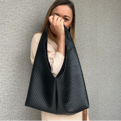 Sac "Charlotte" simili cuir noir- sac charlotte fait main - sac couture fait main - création unique et sur mesure 